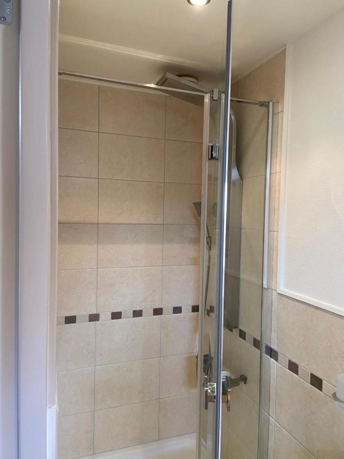 Sfeervol Guesthouse, Prive Tuin En Free Parking Ротердам Екстериор снимка